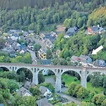 Upland-flair Waldpfad Mit Einzigartigem Berggarten Im Zentrum! *