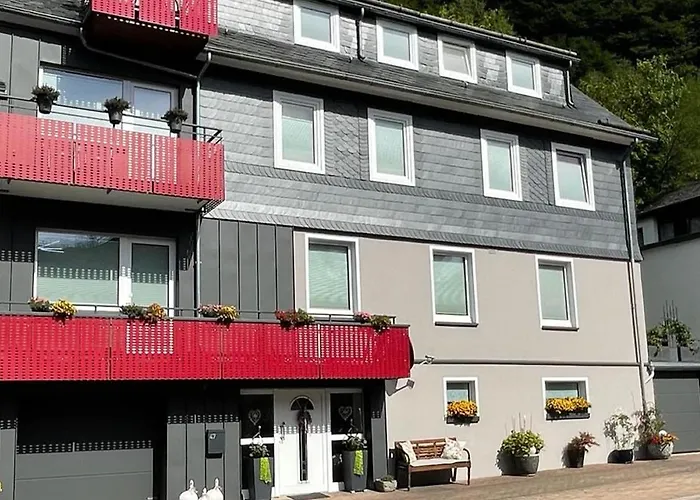 Upland-flair Waldpfad Im Zentrum!