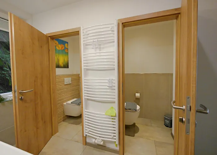 Upland-flair Waldpfad Im Zentrum! Apartamento *